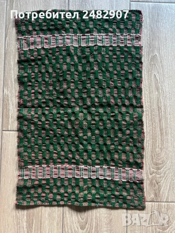 Парче вълнен плат, снимка 2 - Платове и дамаски - 54008477