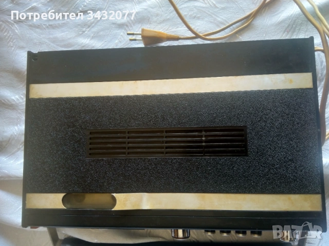 Радио касетофон Октавиа, снимка 2 - Радиокасетофони, транзистори - 54487807