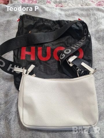 Дамска чанта HUGO, снимка 2 - Чанти - 54540819