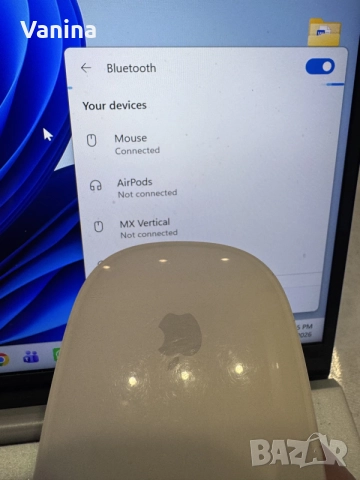 Apple A1296 Wireless Bluetooth Magic Laser Mouse White, снимка 3 - Клавиатури и мишки - 55242668