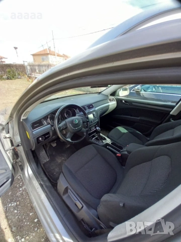 Продава шкода, снимка 7 - Автомобили и джипове - 54892257