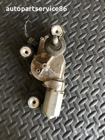 Мотор за задна чистачка на багажник за Ford Focus (2003-2007) 3N51-R17K441-AC 0390201582, снимка 2 - Части - 55069633