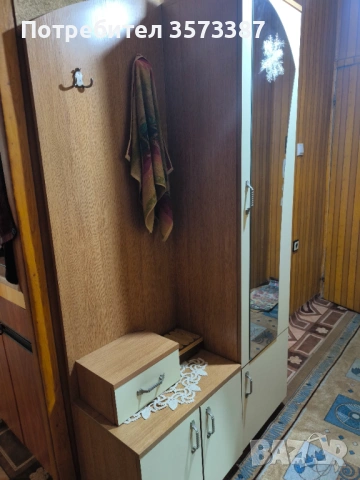Диван,секция,портманто,маса,столове, снимка 7 - Дивани и мека мебел - 54808146