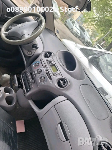 Тойота Ярис, снимка 8 - Автомобили и джипове - 54795158