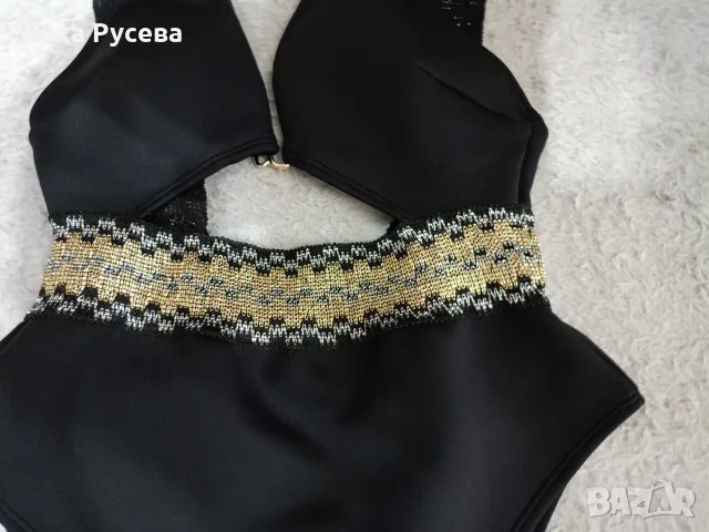 Италианска сатенена рокля , снимка 8 - Рокли - 55420493