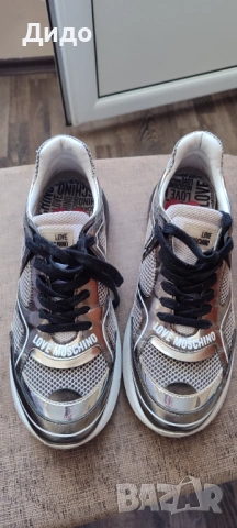 Маратонки LOVE MOSCHINO номер 40, снимка 2 - Детски маратонки - 41373944