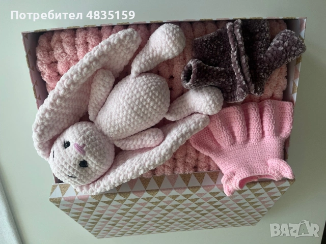 Ръчно изработен бебешки комплект, снимка 2 - Плюшени играчки - 54641063