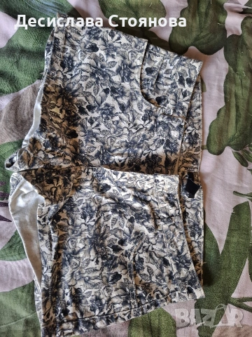 Къси панталонки H&M 