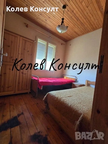 🥇 Агенция “Колев Консулт” продава двуетажна къща на плоча с гараж в село Крум, област Хасково , снимка 15 - Къщи - 53958970