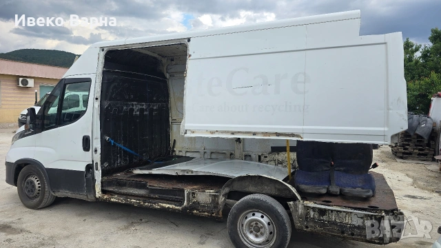 Ивеко Дейли 35/11, снимка 15 - Бусове и автобуси - 55225343
