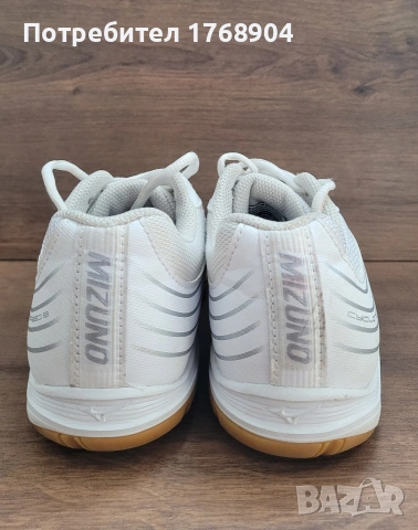 Детски маратонки Mizuno-36номер, снимка 4 - Детски маратонки - 54355711