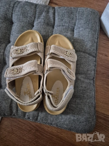 Chanel сандалиN37, снимка 7 - Сандали - 55014009