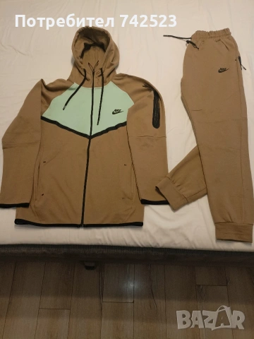 Мъжки спортен екип Nike Tech fleece 