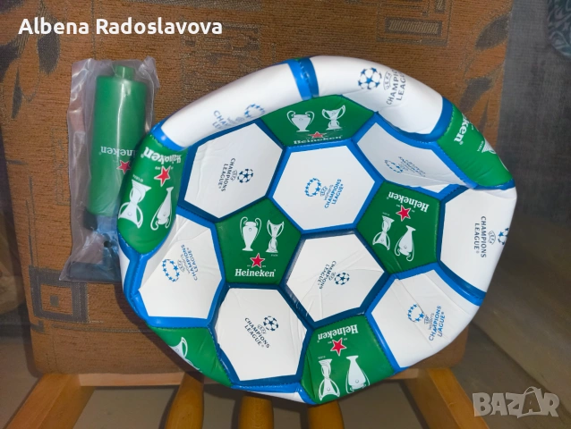 Футболна топка UEFA Heineken, с помпичка, снимка 2 - Футбол - 55093139