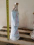 Порцеланова статуетка Дева Мария с Младенеца, снимка 3