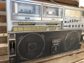 Радиокасетофон Boombox Sharp GF-515Z (1979г.), снимка 2
