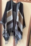 Bcbg maxazaria пончо, снимка 1