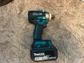 Безчетков ударен гайковерт Makita DTW300  18 V, 330 Nm, снимка 2