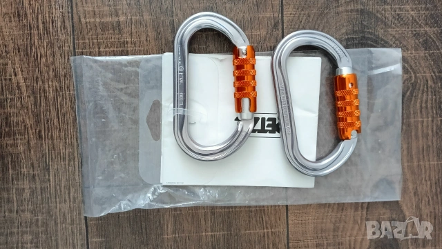 карабинер с муфа PETZL OK катерене алпинизъм 