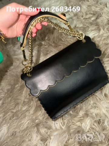 Дамска чанта Fendi, снимка 4 - Чанти - 54496668