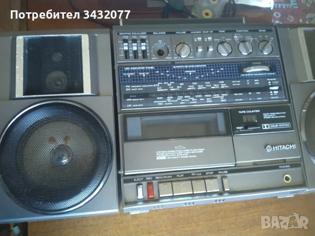 Касетофон Нитачи, снимка 2 - Радиокасетофони, транзистори - 55510817