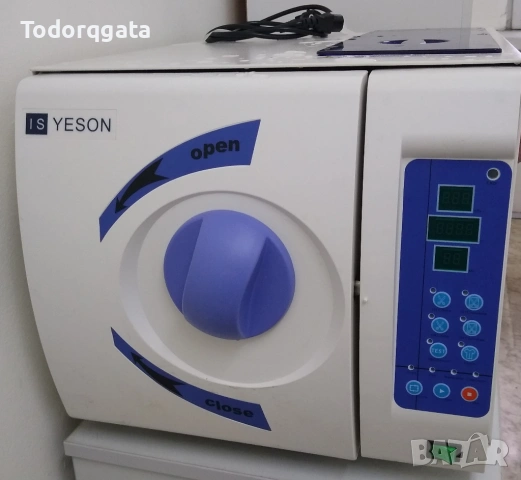 Автоклав 12 литра клас Б YS-12L YESON Steam Sterilizer Стоматологичен Дентален Медицински Отличен