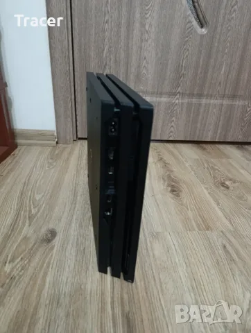 Продавам плс 4 про 1TB , снимка 3 - PlayStation конзоли - 55594832
