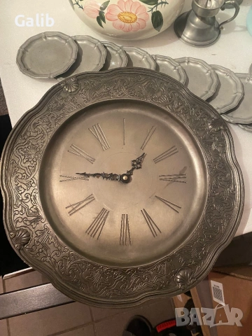 Калаени старинни предмети, часовник, свещник, чайник, подложки за чаши, снимка 2 - Антикварни и старинни предмети - 54058316