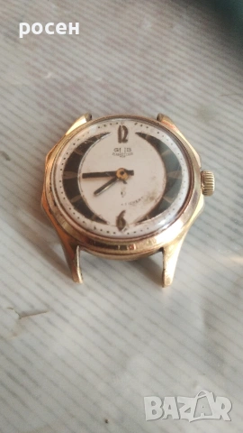 продавам часовник Gub