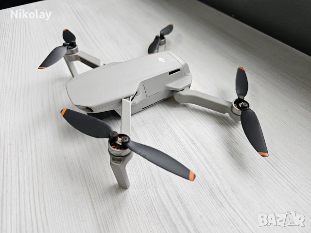 Дрон DJI Mini 2 4K, снимка 3 - Дронове и аксесоари - 54366131