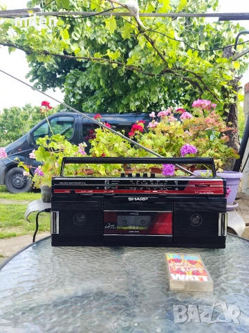Ретро касетофон SHARP QT-244