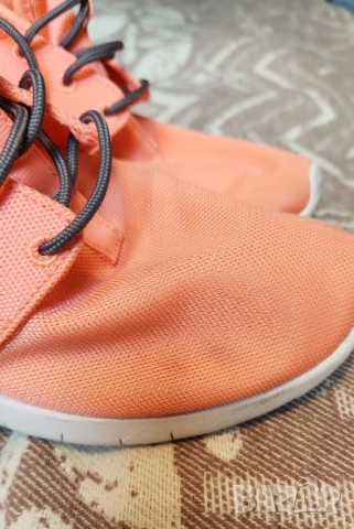 Оригинални дамски маратонки Nike, снимка 8 - Маратонки - 54137699