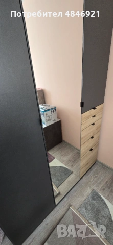 Трикрилен гардероб с огледало, снимка 3 - Гардероби - 54824806