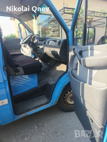Товарен бус Мерцедес 208, снимка 11 - Бусове и автобуси - 55097449