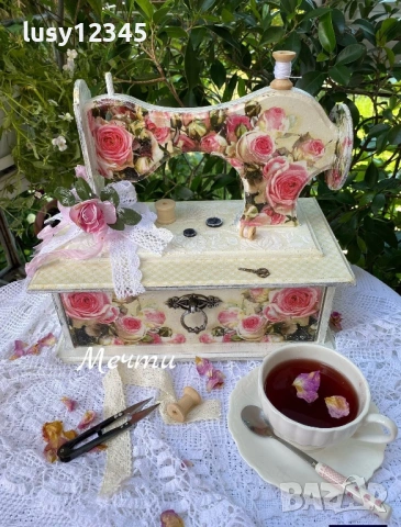 Рози, рози, рози…💗💗💗 Кутия шевна машина!