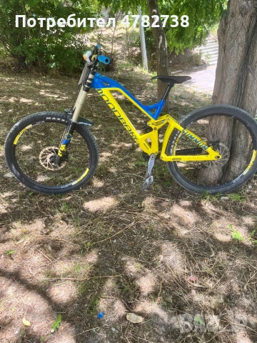 Мекица Mondraker summum, снимка 2 - Велосипеди - 54978784