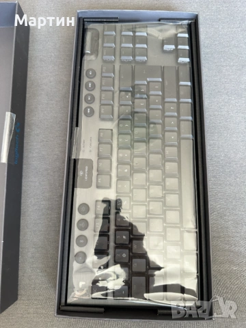 Геймърска механична клавиатура Logitech G915 TKL