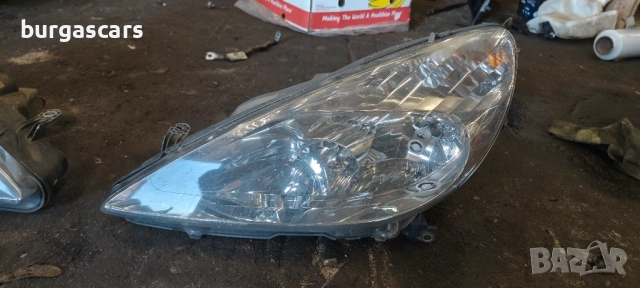 Фар ляв десен ксенон Peugeot 607 , снимка 2 - Части - 54121656