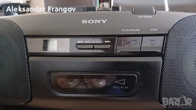 SONY CD RADIO CASSETTE - CORDER CFD -8, снимка 2 - Радиокасетофони, транзистори - 55465290