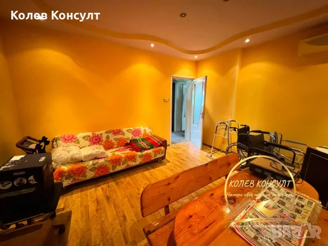 Самостоятелна къща гр.Димитровград , снимка 8 - Къщи - 55545179