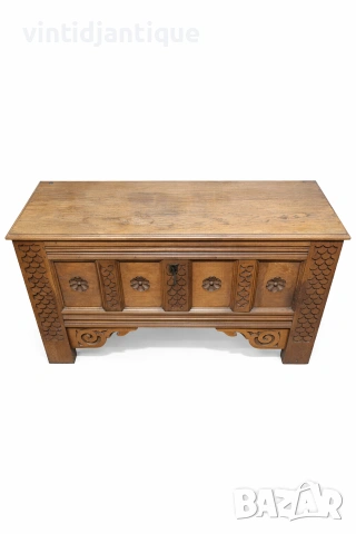 Ретро стил масивна дъбова ракла с богата дърворезба, снимка 2 - Скринове - 54064556