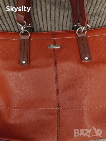 Дамски чанти големи, снимка 2 - Чанти - 53971340