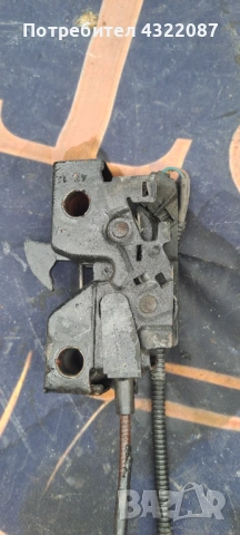 Брава преден капак за Volkswagen Touran II 2011-2015 1.6 TDI 105к.с., снимка 2 - Части - 54590345