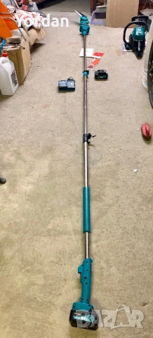 Акумулаторна резачка, снимка 8 - Моторни триони/резачки - 54030630