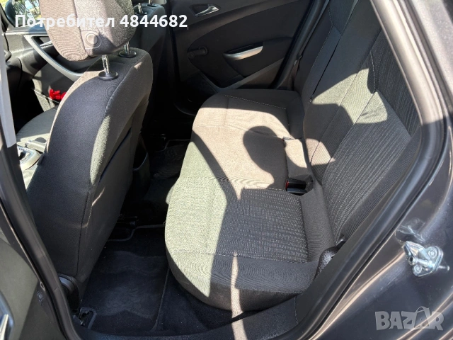 Opel Astra 1.4 Turbo LPG, снимка 10 - Автомобили и джипове - 54745924