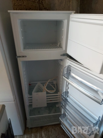 Хладилник за вграждане Electrolux