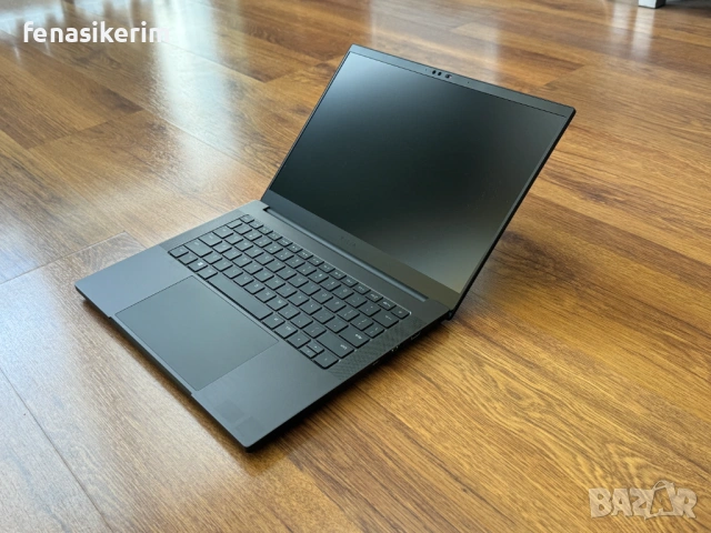 14' 2.5K 240Hz Ryzen 9 8945HS Razer Blade 32GB DDR5/1TB NVMe/Nvidia RTX 4070 8GB/Бат. 6ч, снимка 9 - Лаптопи за игри - 54714961