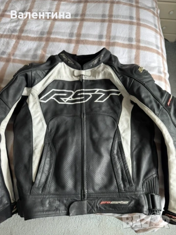 Кожено мото яке RST Pro Series, размер 44 (L), черно, снимка 3 - Якета - 54661342