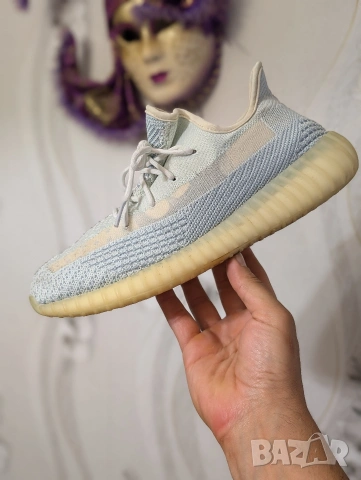 маратонки Adidas Yeezy Boost 350 V2 „Cloud White“ Номер 45 1/3, снимка 8 - Маратонки - 54963113