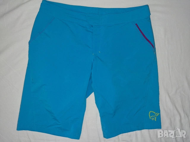 4 броя - Norrona Bitihorn Light weight Shorts (L) (M) и (XS) дамски трекинг панталони и шорти, снимка 12 - Къси панталони и бермуди - 40187913